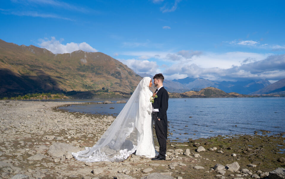 Wanaka wedding photography — Safra and Jack at Lake Wanaka