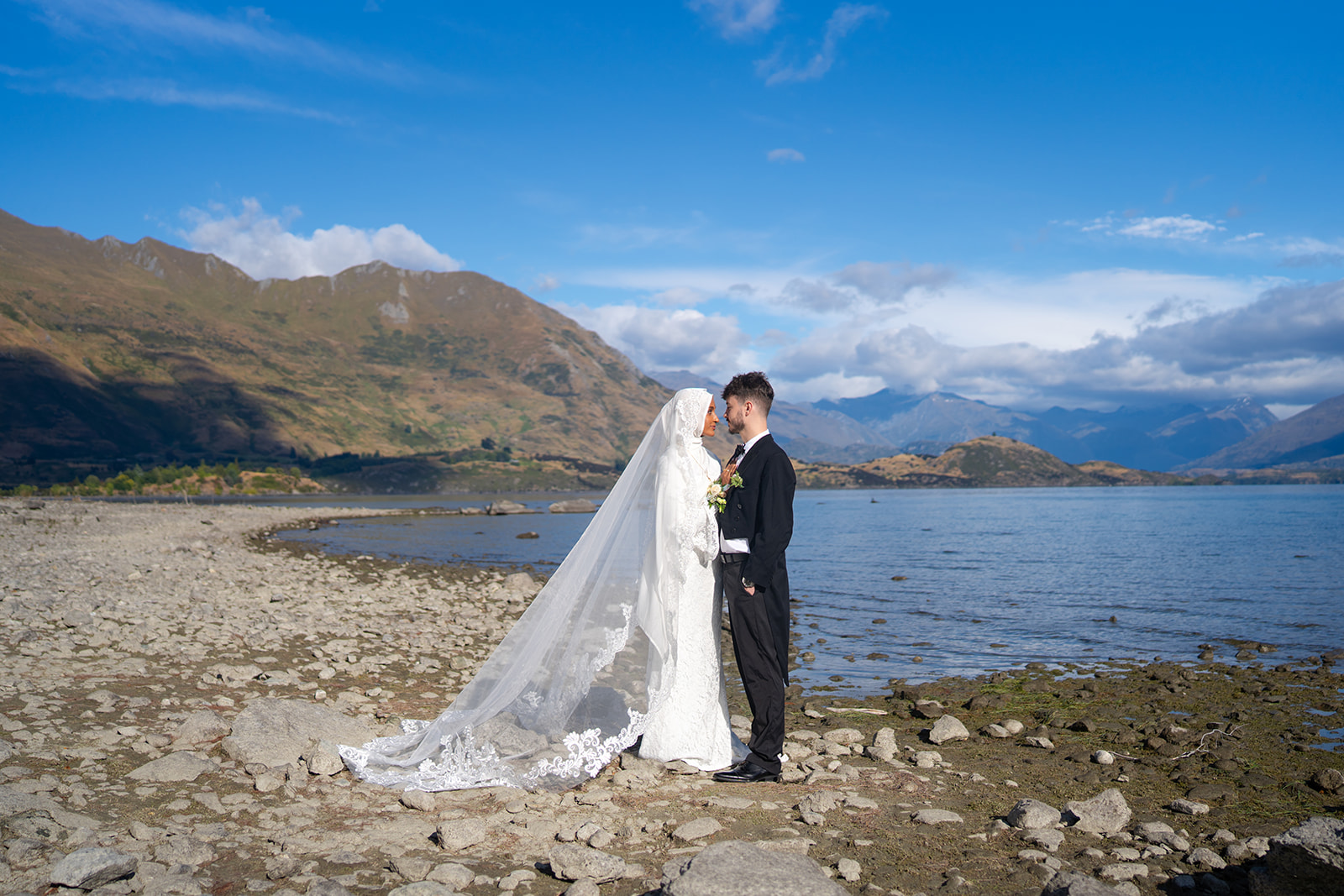 Wanaka wedding photography — Safra and Jack at Lake Wanaka